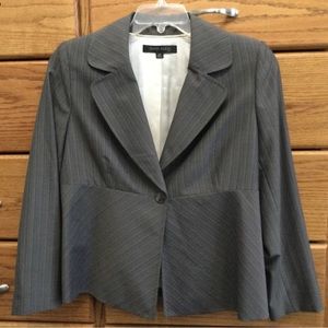 Anne Klein gray pinstripe 2pc pants suit 12P petite wool blend